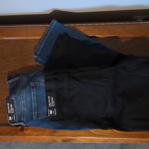 2 Pairs Reitmans vintage high rise jeans